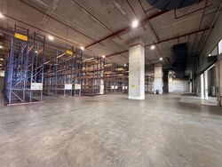 Gul Way (D22), Warehouse #578704741